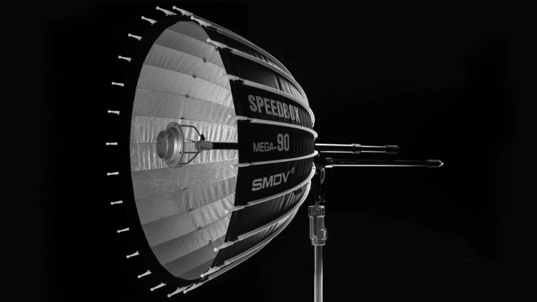 工作室首选!SMDV speedbox-90 可调焦深口抛物线反光伞光效曲线数据! 工作室首选!SMDV speedbox-90 可调焦深口抛物线反光伞光效曲线数据!